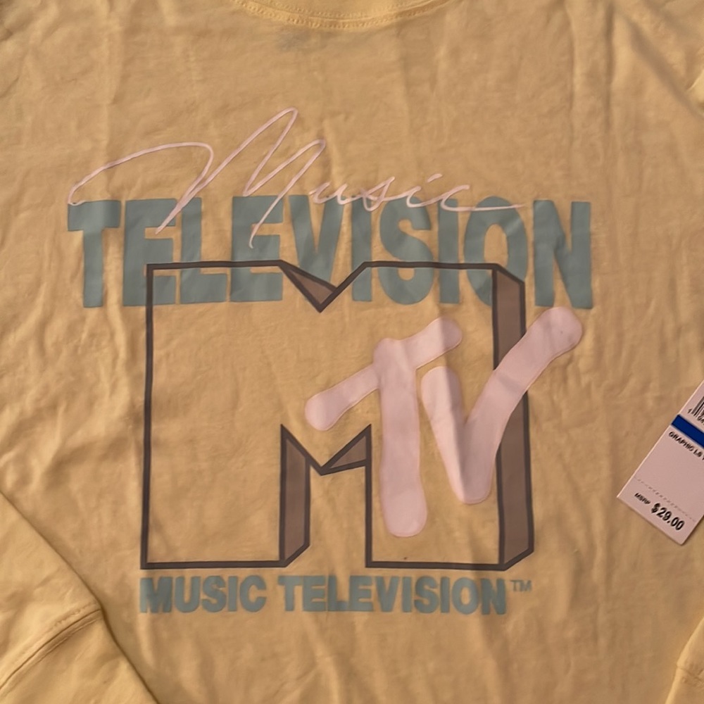 NWT Love Tribe MTV Juniors XL Cropped Long sleeve Tee - Picture 2 of 5